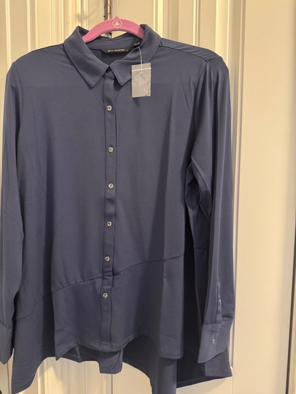H by Halston Navy Button-Down Long Sleeve Shirt with asymmetric hem
